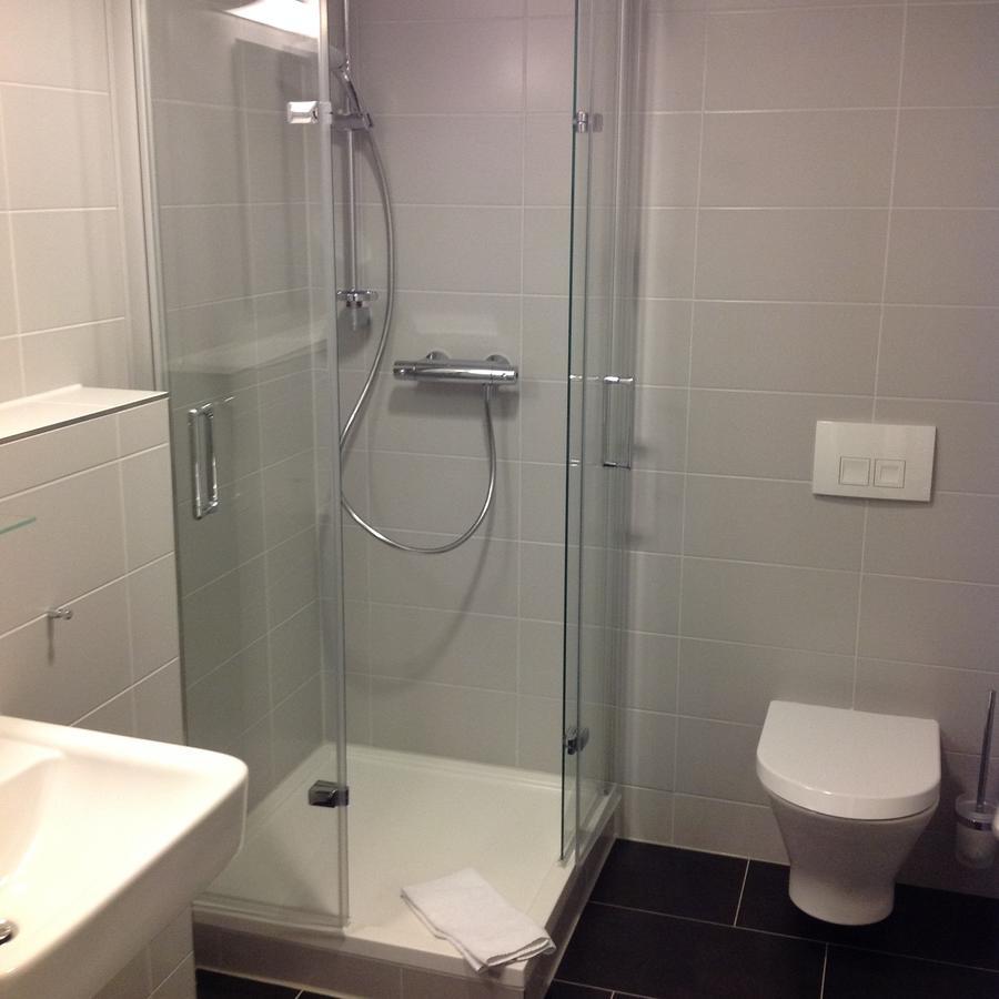 Rasthof & Motel Hermsdorfer Kreuz Ngoại thất bức ảnh